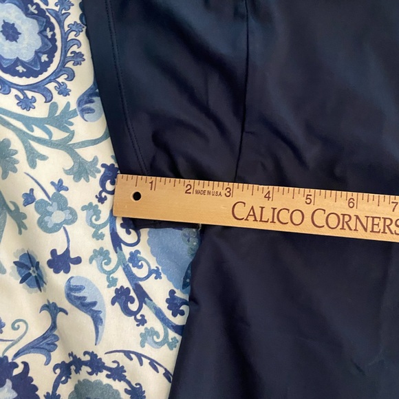 NWT Tuckernuck Sport Navy Short Sleeve Ryan Boyfriend Tee. Size S - Picture 11 of 13